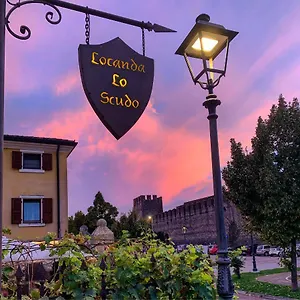 locanda-lo-scudo-soave-verona.hotelinveneto.com/